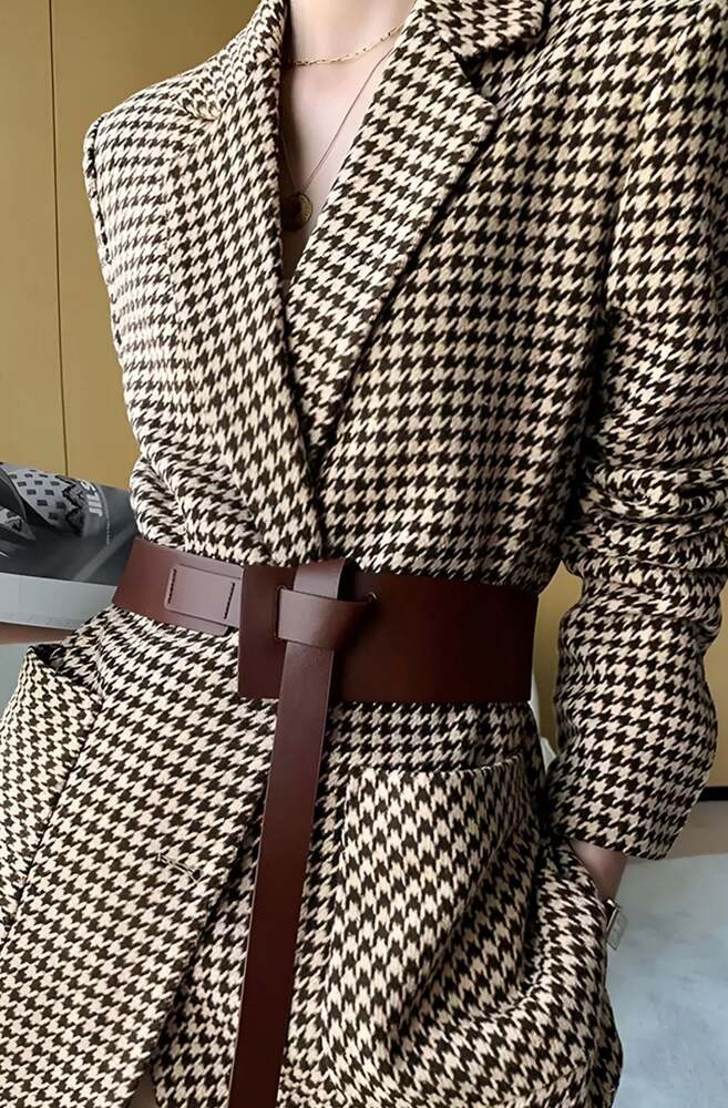 Commense Brown and Cream Houndstooth Double-Breasted Blazer